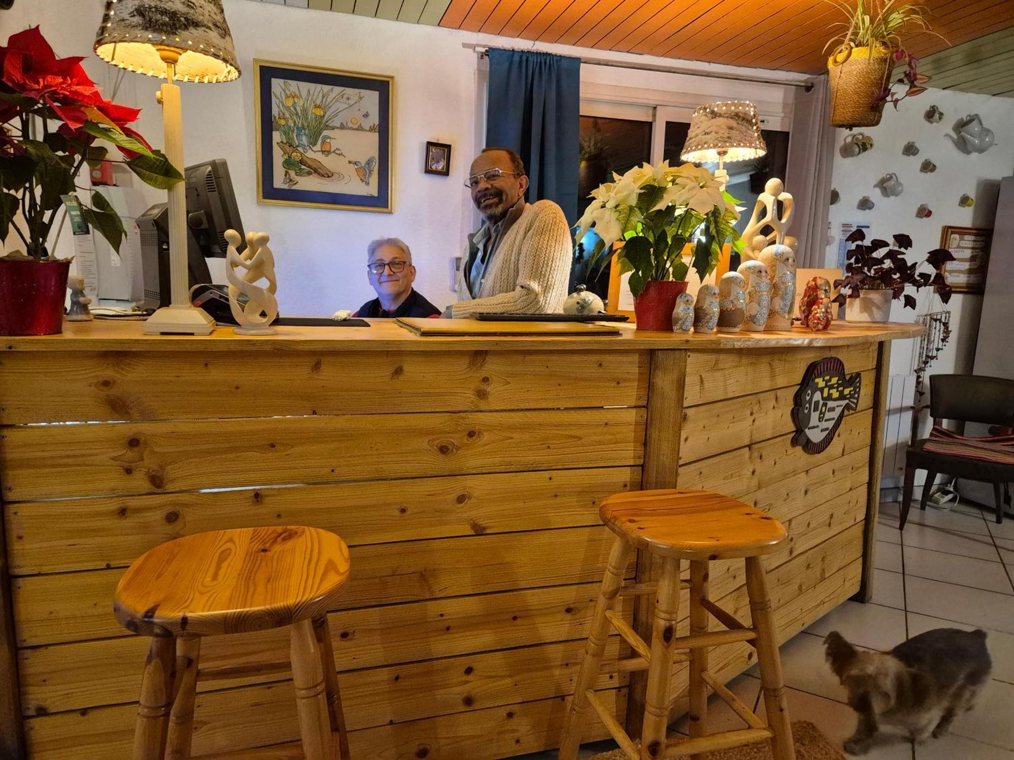 Bel Hotel Restaurant La Gentilhommiere Trèbes Buitenkant foto